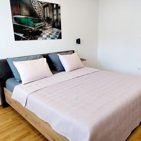 Comfort 2 Bedroom Apartment 10Min Walk From Center And Beach Split Kültér fotó