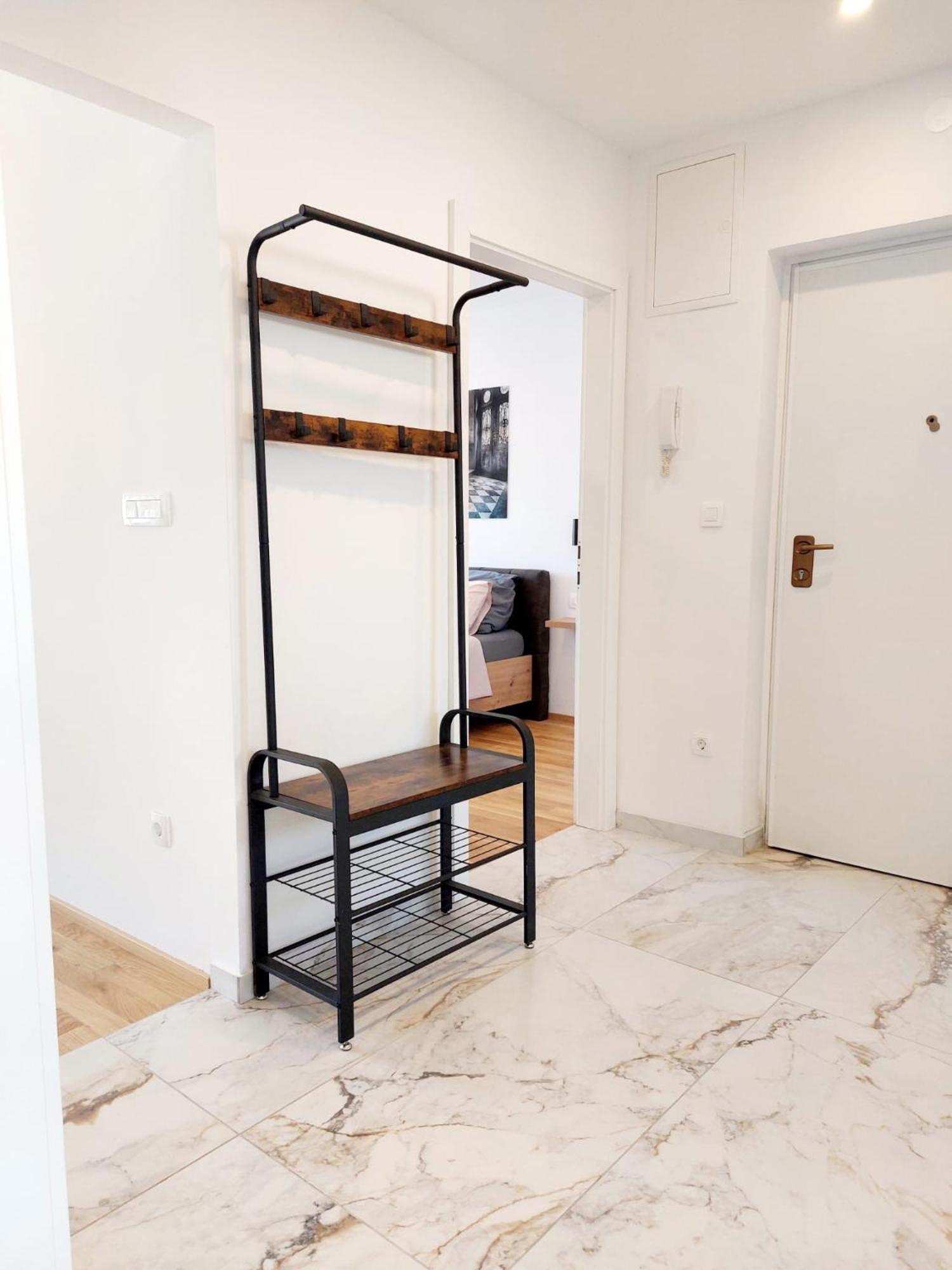 Comfort 2 Bedroom Apartment 10Min Walk From Center And Beach Split Kültér fotó