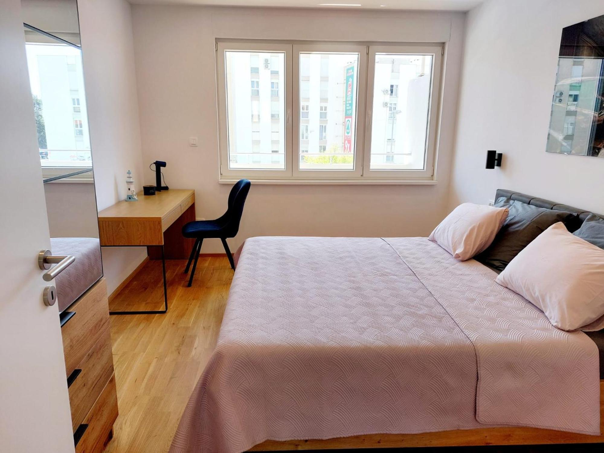 Comfort 2 Bedroom Apartment 10Min Walk From Center And Beach Split Kültér fotó